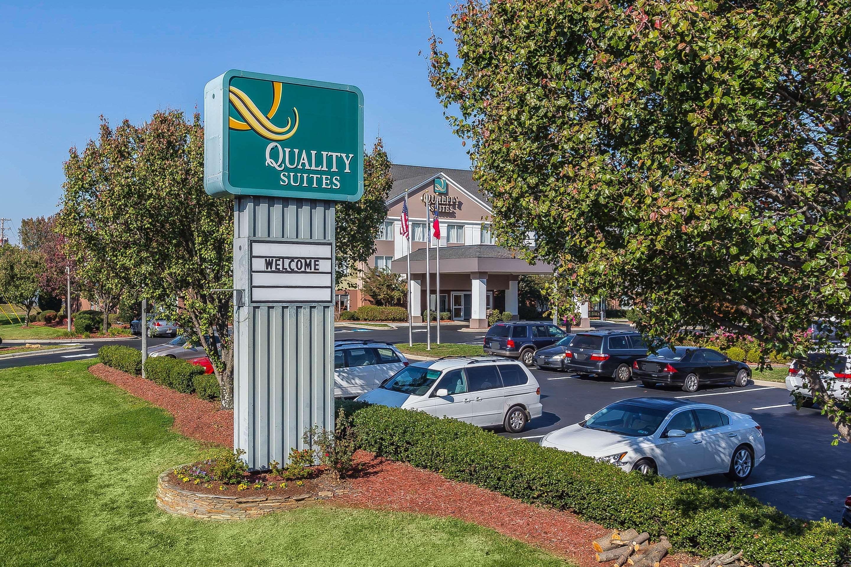 Quality Suites Pineville - Charlotte Exterior foto
