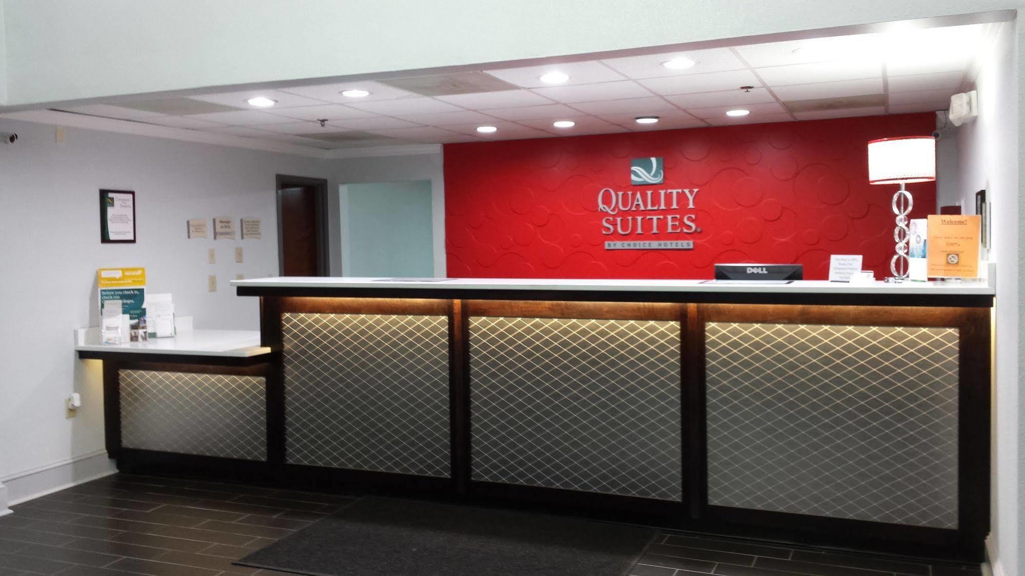 Quality Suites Pineville - Charlotte Exterior foto